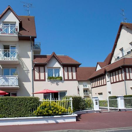 Appart Residence Proche Plage Avec Piscine Et Parking Couvert Prive Мервиль-Франсвиль Экстерьер фото
